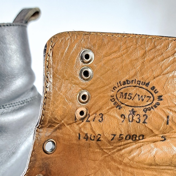 John Fluevog Living Black Casual Lace-Up Boot Size Women 7 / Men 5 - Picture 13 of 14